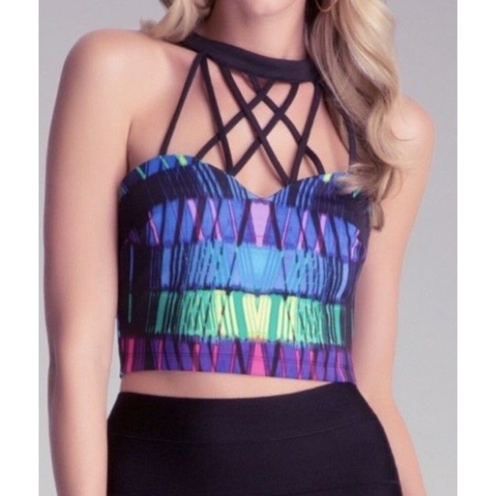 NWT Bebe Printed Strap Detail Crop Halter Top Size Large